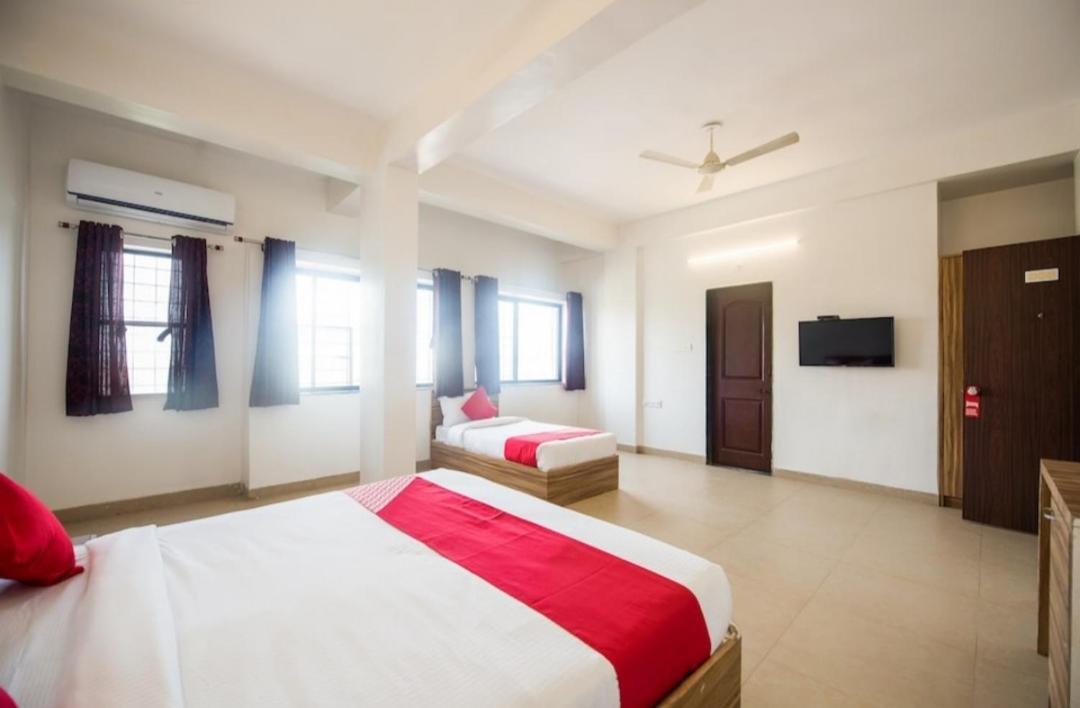Primrose Guest House Pune Exterior photo